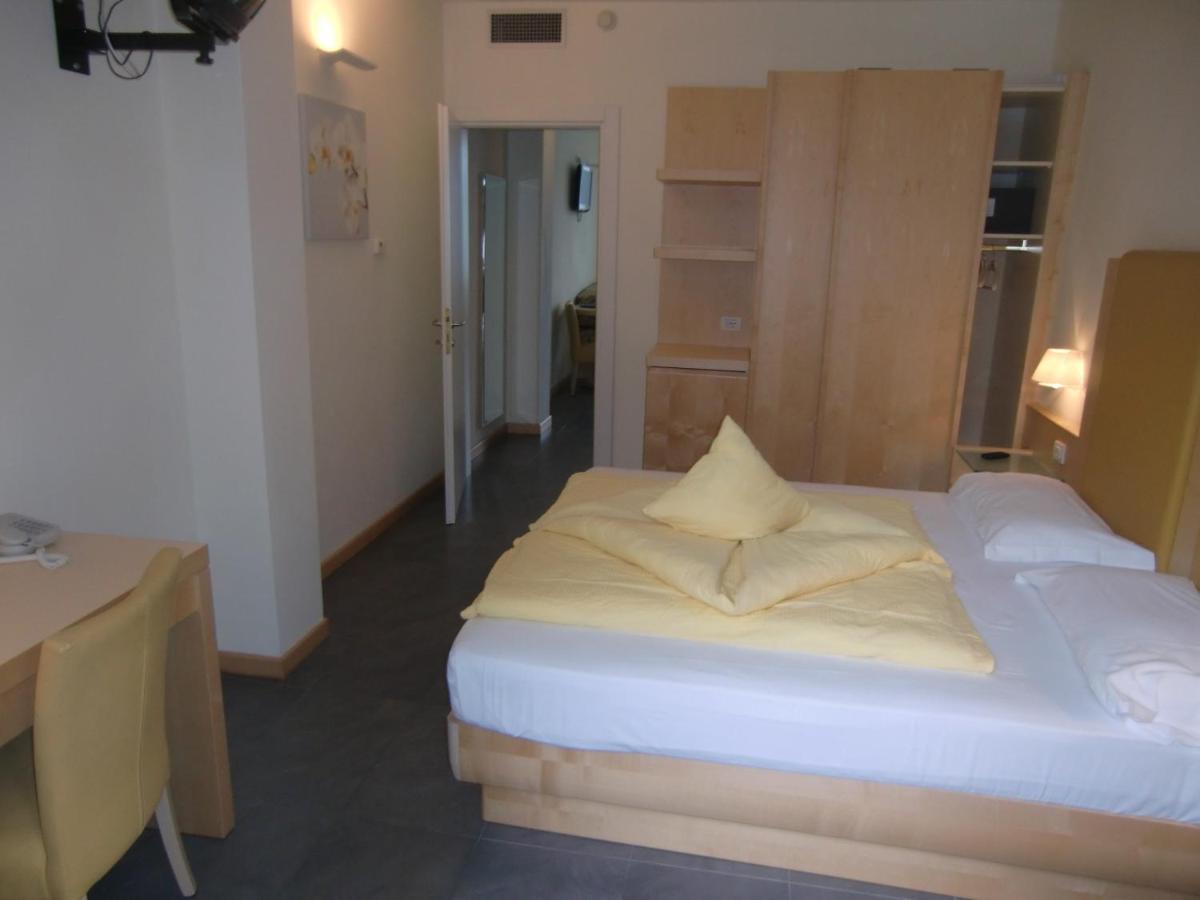 Beach Hotel Du Lac Malcesine Rom bilde